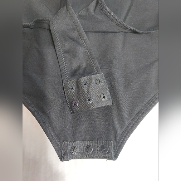 Black Popilush Bodysuit with lacey long sleeves and underwire. Women Size Small - Picture 7 of 9